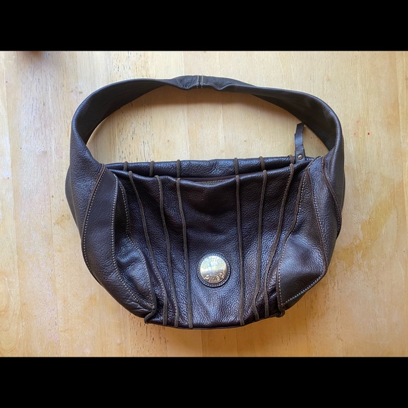 Charles David Marseilles Leather Shoulder Bag Chocolate - Picture 2 of 6